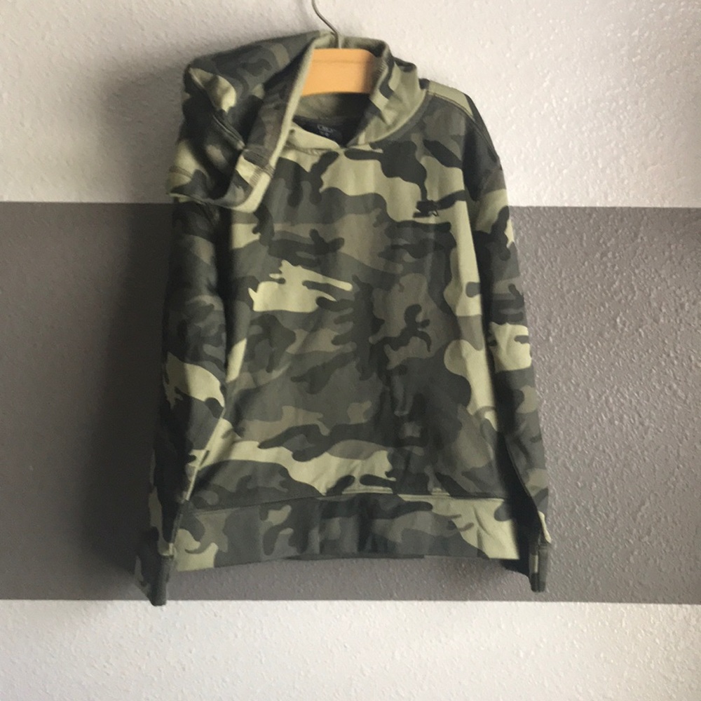 Starter Camo Sweater (XS 4/5) B3G1FreeKids